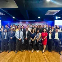 Foto grupal de la USIL.