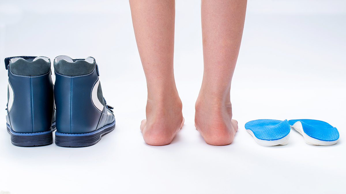 Qué efectos y perjudiciales tienen las plantillas ortopédicas para los pies planos niños? | Cochrane Iberoamérica